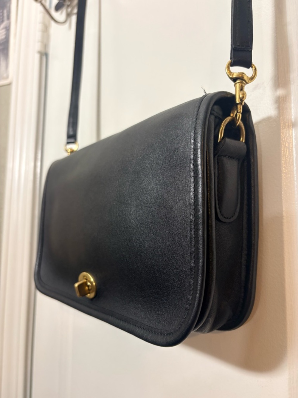1998 Coach Pocket Purse #9755 Vintage Crossbody - Picture 3 of 16